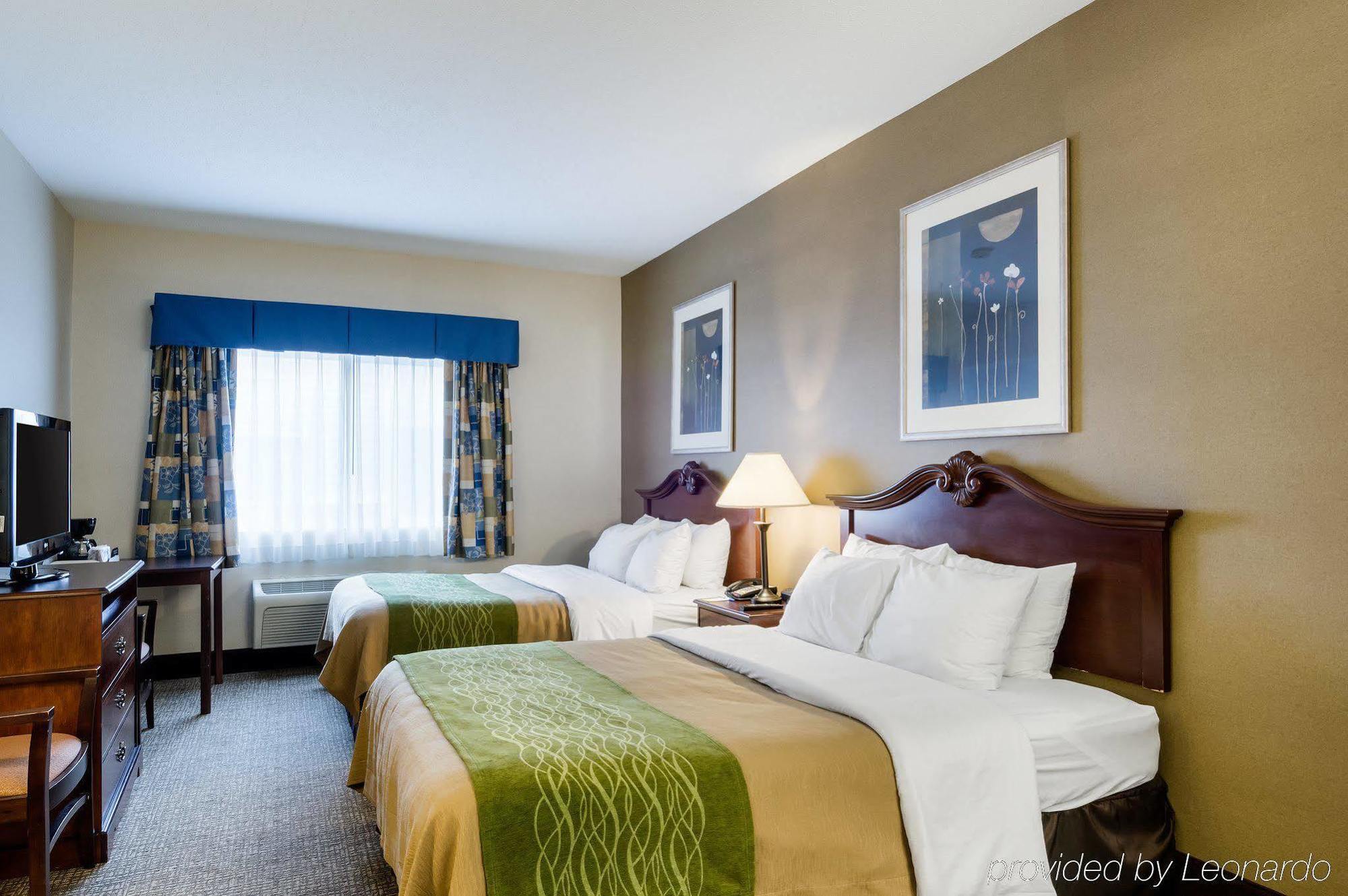 Towneplace Suites By Marriott Hadley Amherst Экстерьер фото